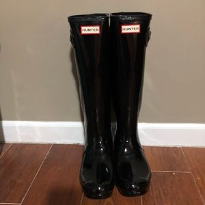 BRAND NEW HUNTER TALL BOOTS